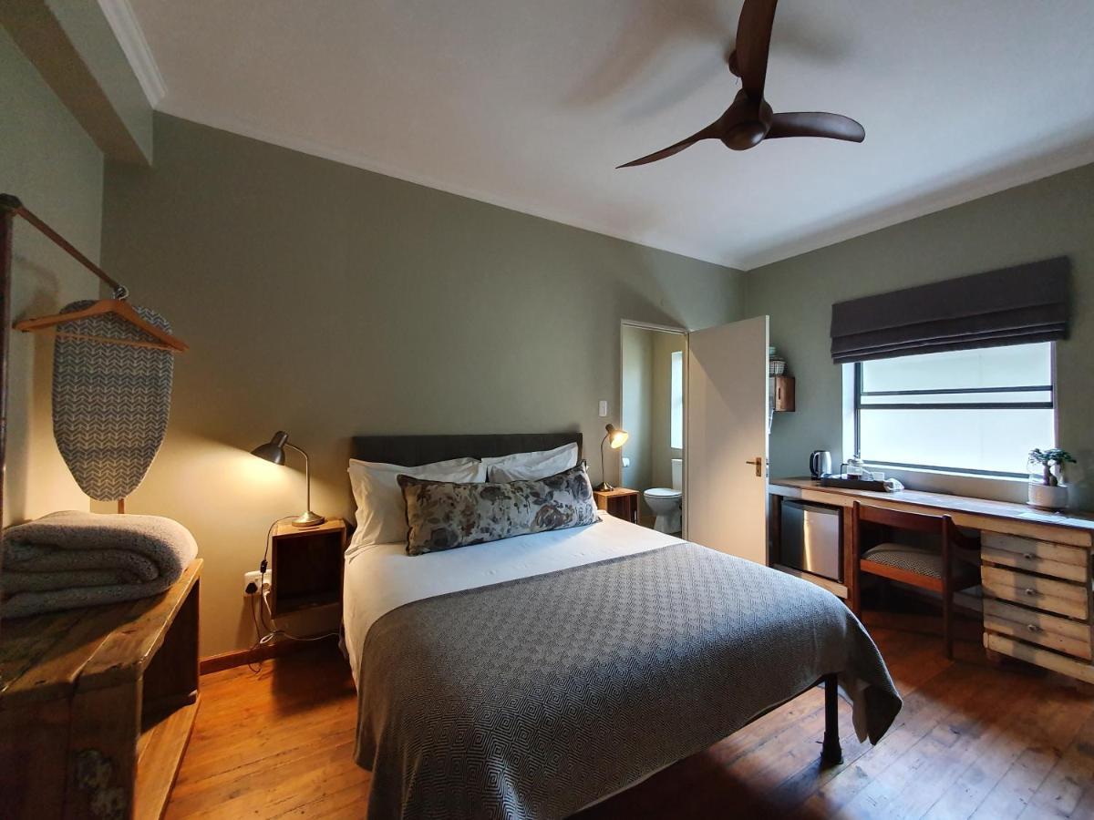 Avo&Oak Guesthouse 乔治 外观 照片